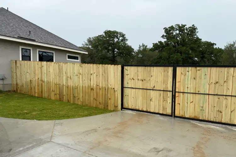 Professional Fence Contractor