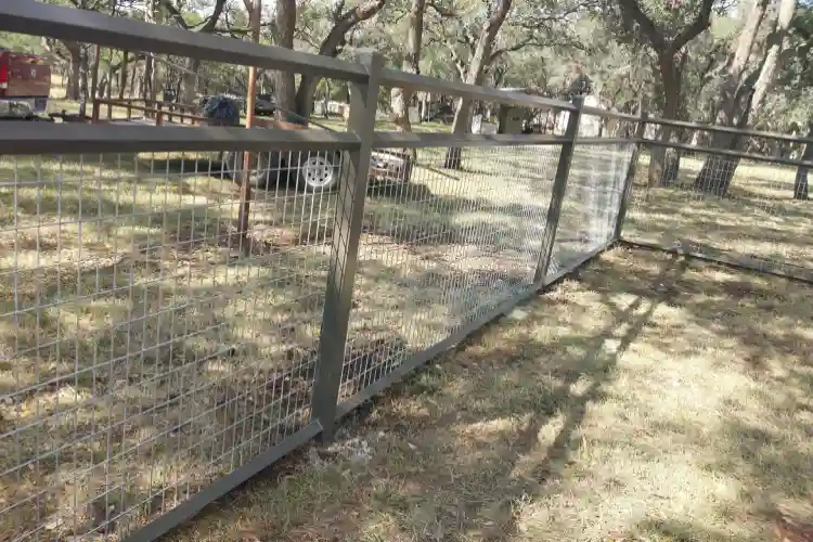 Professional Fence Contractor
